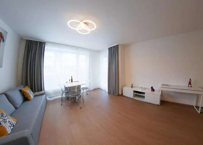 Holesovice Delight: Modern Comfort With A Twist In 7 *