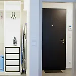 Holesovice Delight: Modern Comfort With A Twist In 7